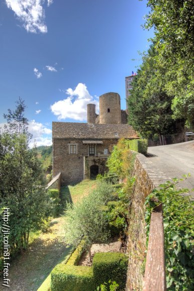 Belcastel-015